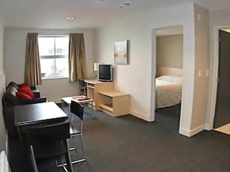 Quest Dunedin Serviced Apartments Exteriör bild