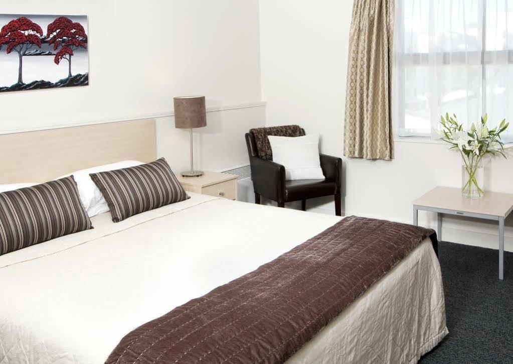 Quest Dunedin Serviced Apartments Exteriör bild