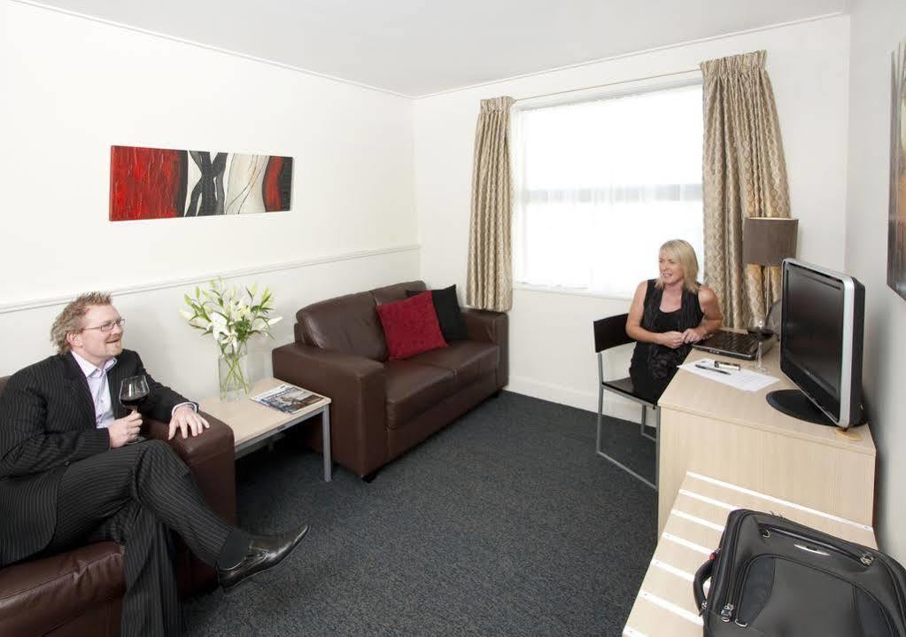 Quest Dunedin Serviced Apartments Exteriör bild