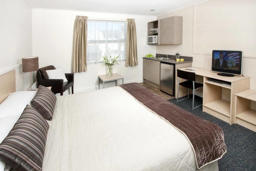 Quest Dunedin Serviced Apartments Exteriör bild