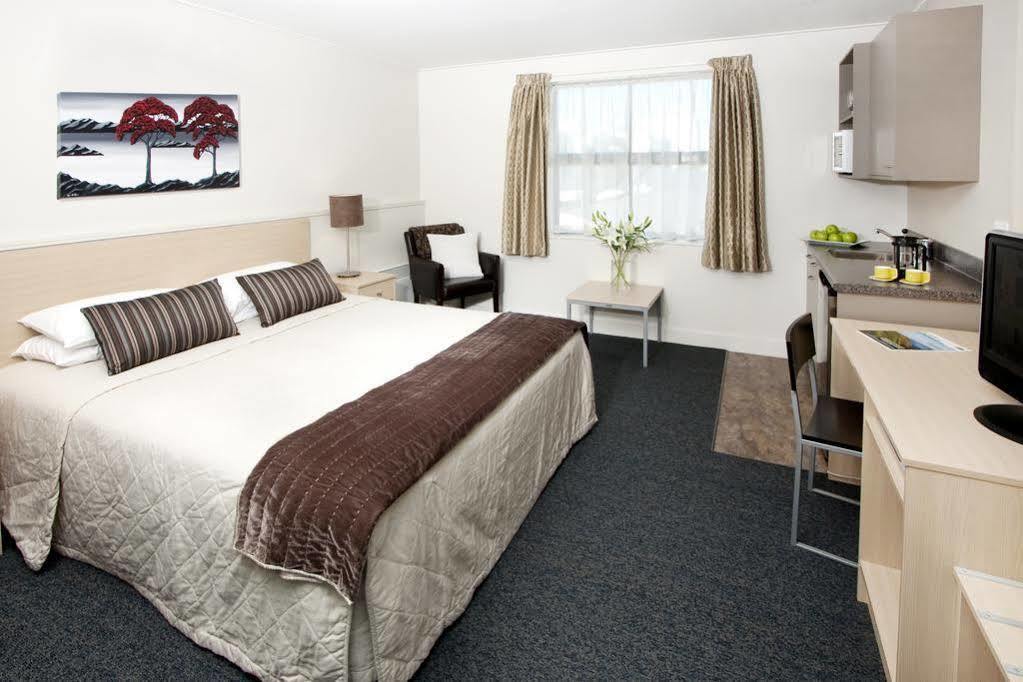 Quest Dunedin Serviced Apartments Exteriör bild